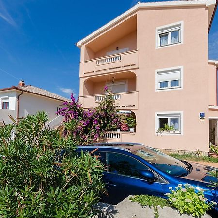 Apartments Jasmin Barbat na Rabu Zewnętrze zdjęcie
