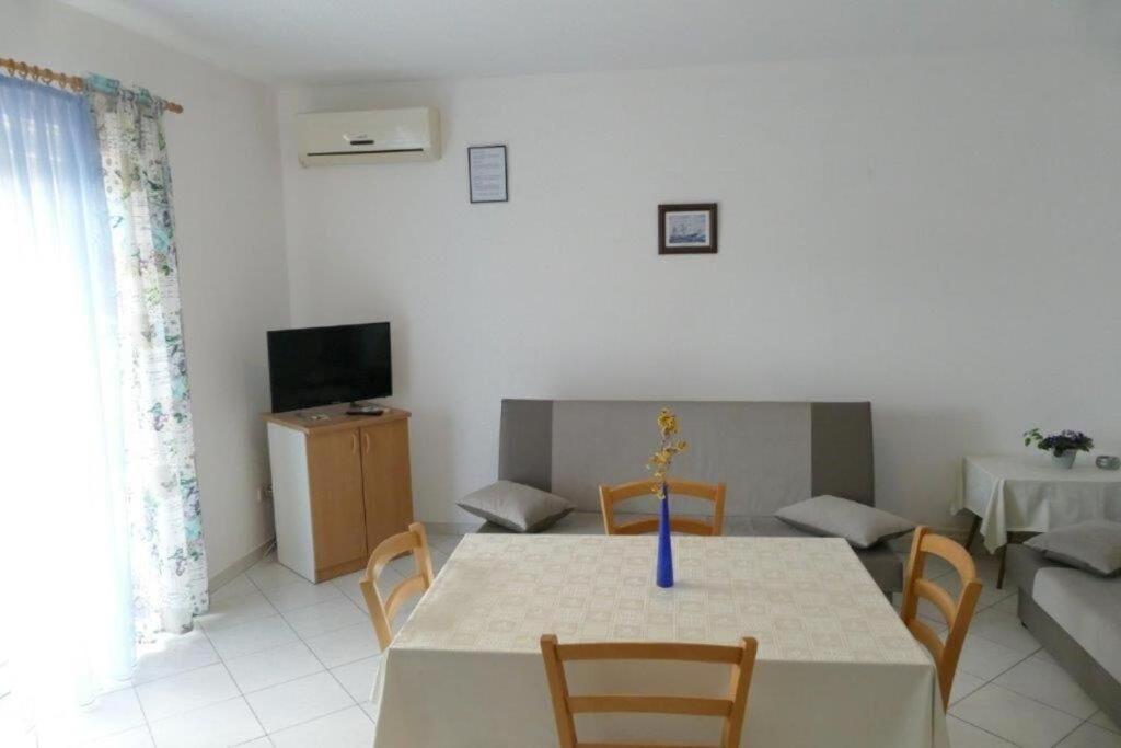 Apartments Jasmin Barbat na Rabu Zewnętrze zdjęcie