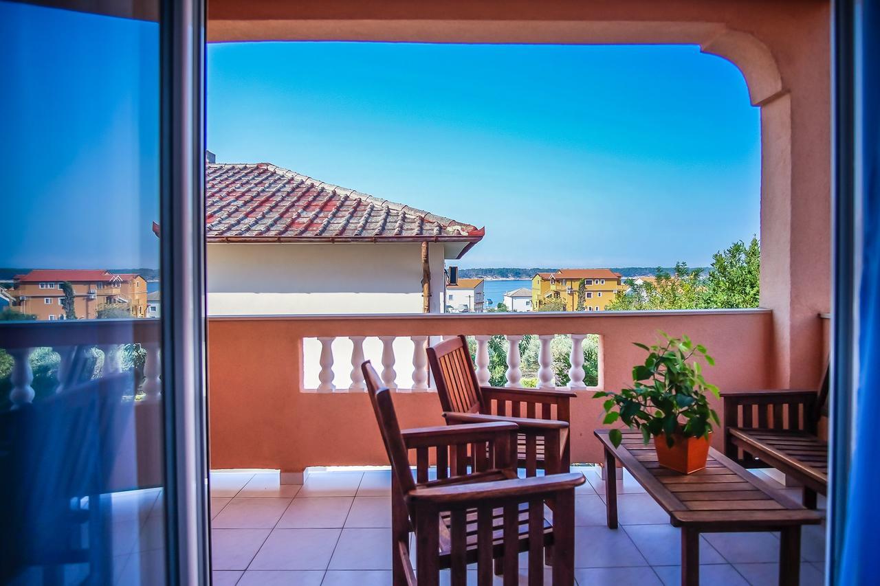 Apartments Jasmin Barbat na Rabu Zewnętrze zdjęcie