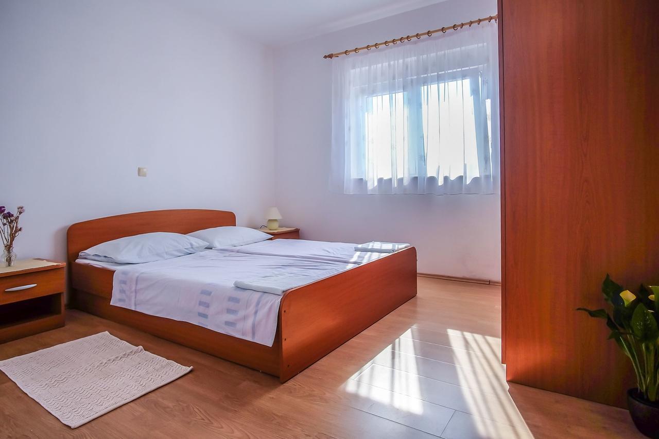 Apartments Jasmin Barbat na Rabu Zewnętrze zdjęcie